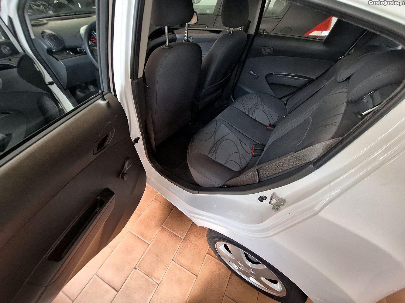 Chevrolet Spark LS — fotografia 3