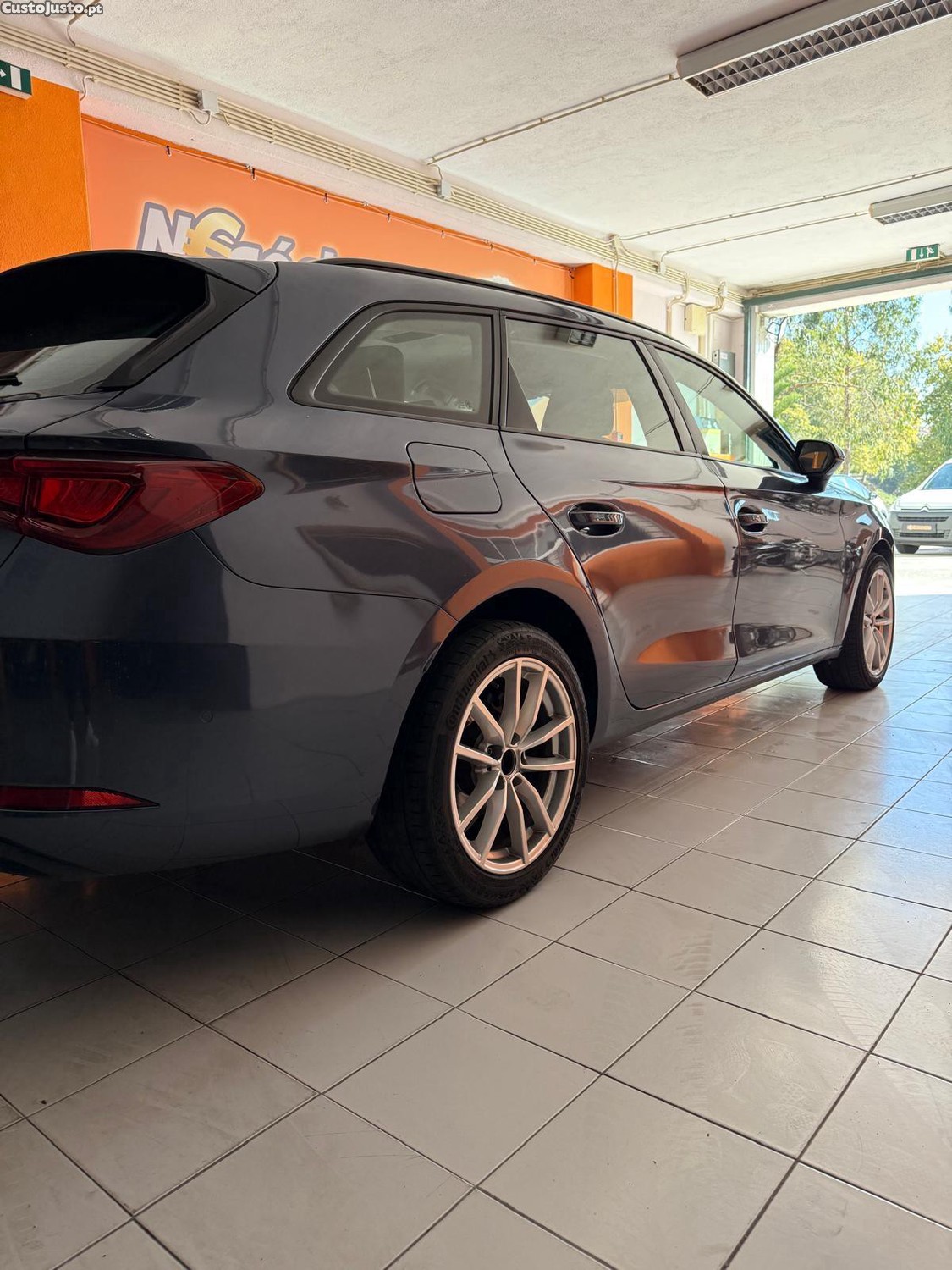 Seat Leon SW 2.0 TDI — photo 3