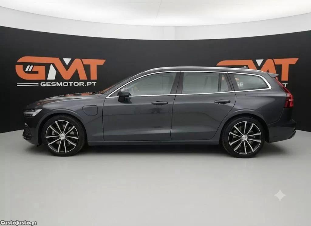 Volvo V60 2.0 t6 awd te plus bright — fotografia 18