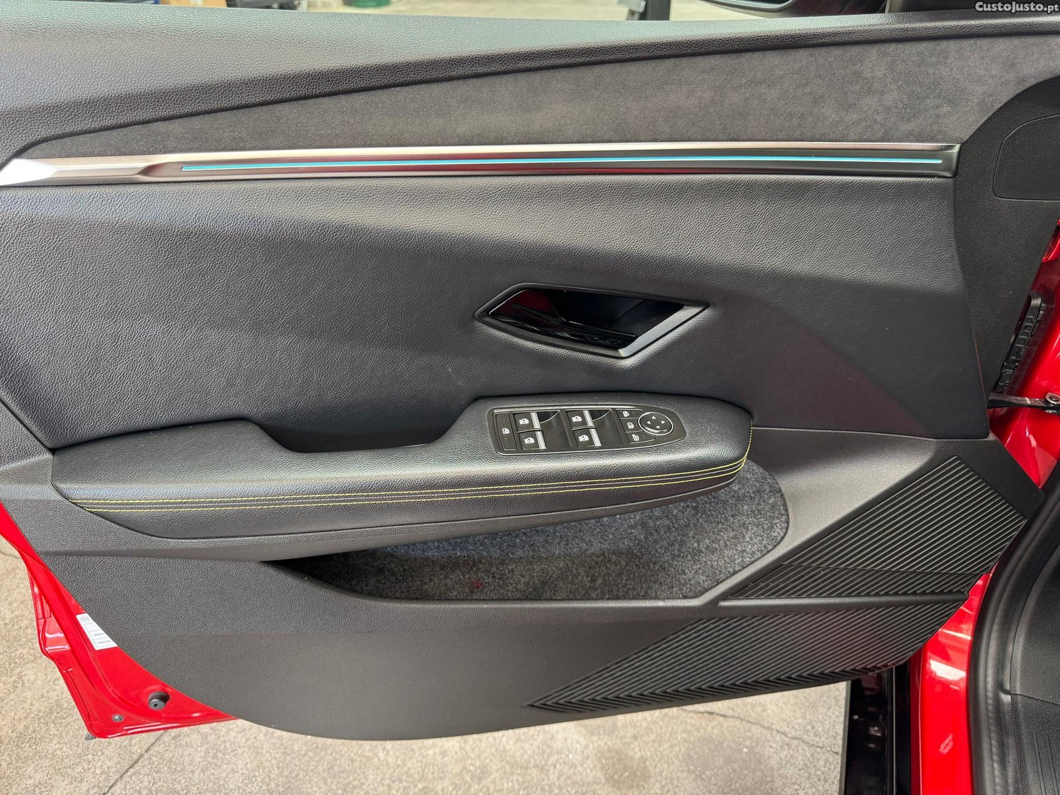 Renault Mégane E-Tech EV60 Equilibre Optimum Charge — fotografia 16