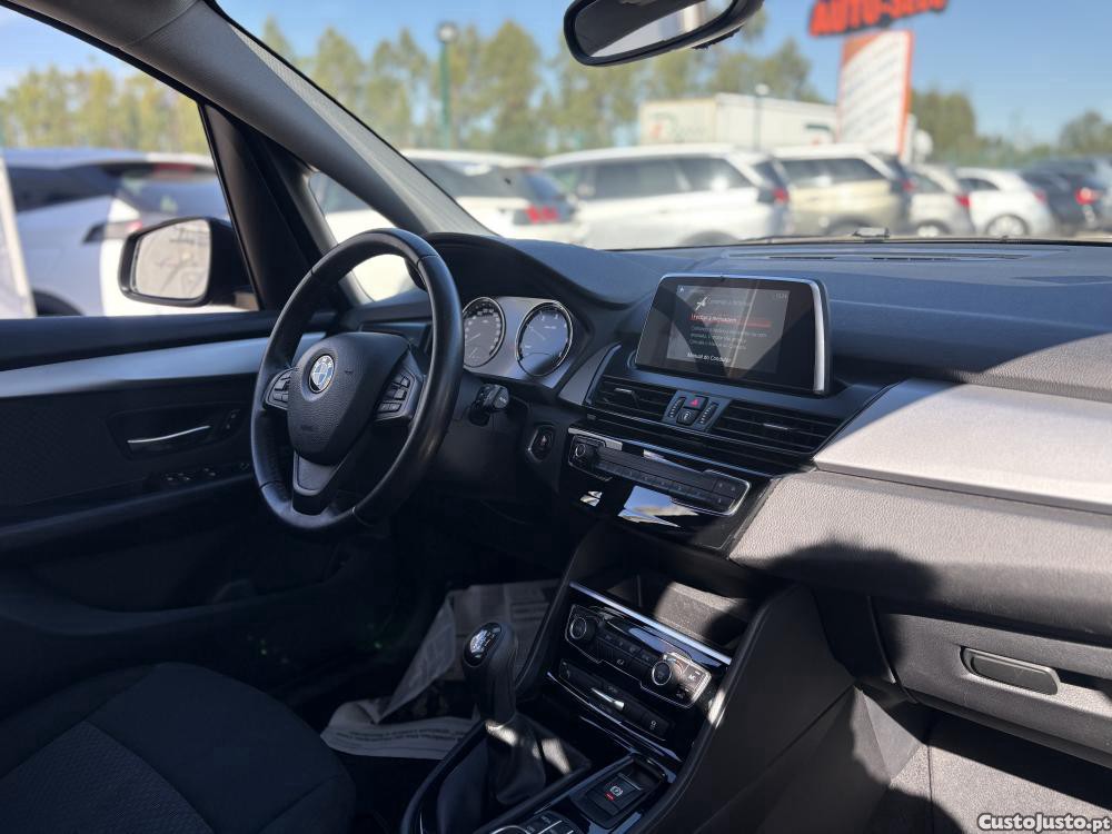 BMW 216 Active Tourer d Advantage — photo 5