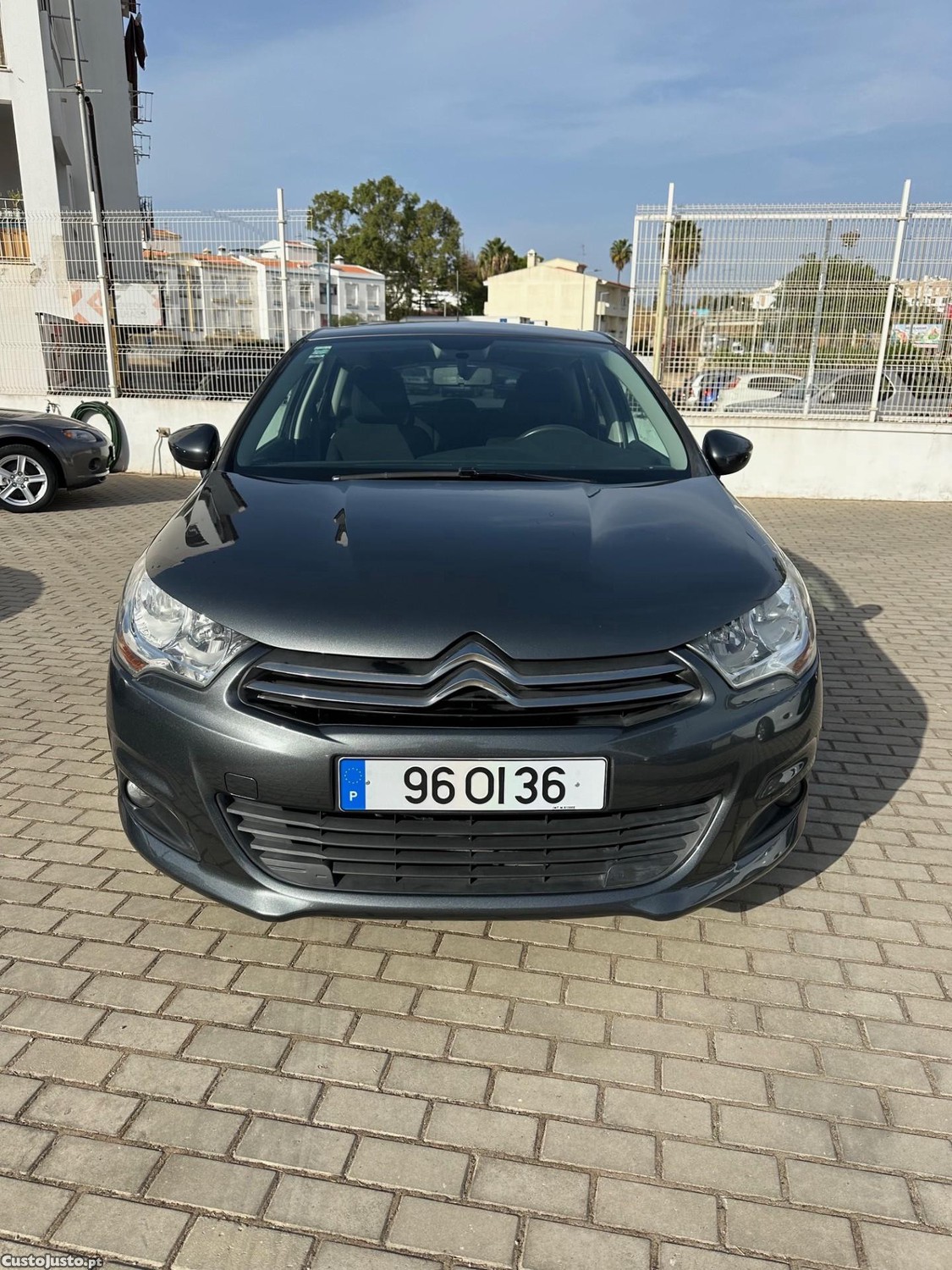 Citroën C4 1.6 HDI 92 Cv — fotografia 11