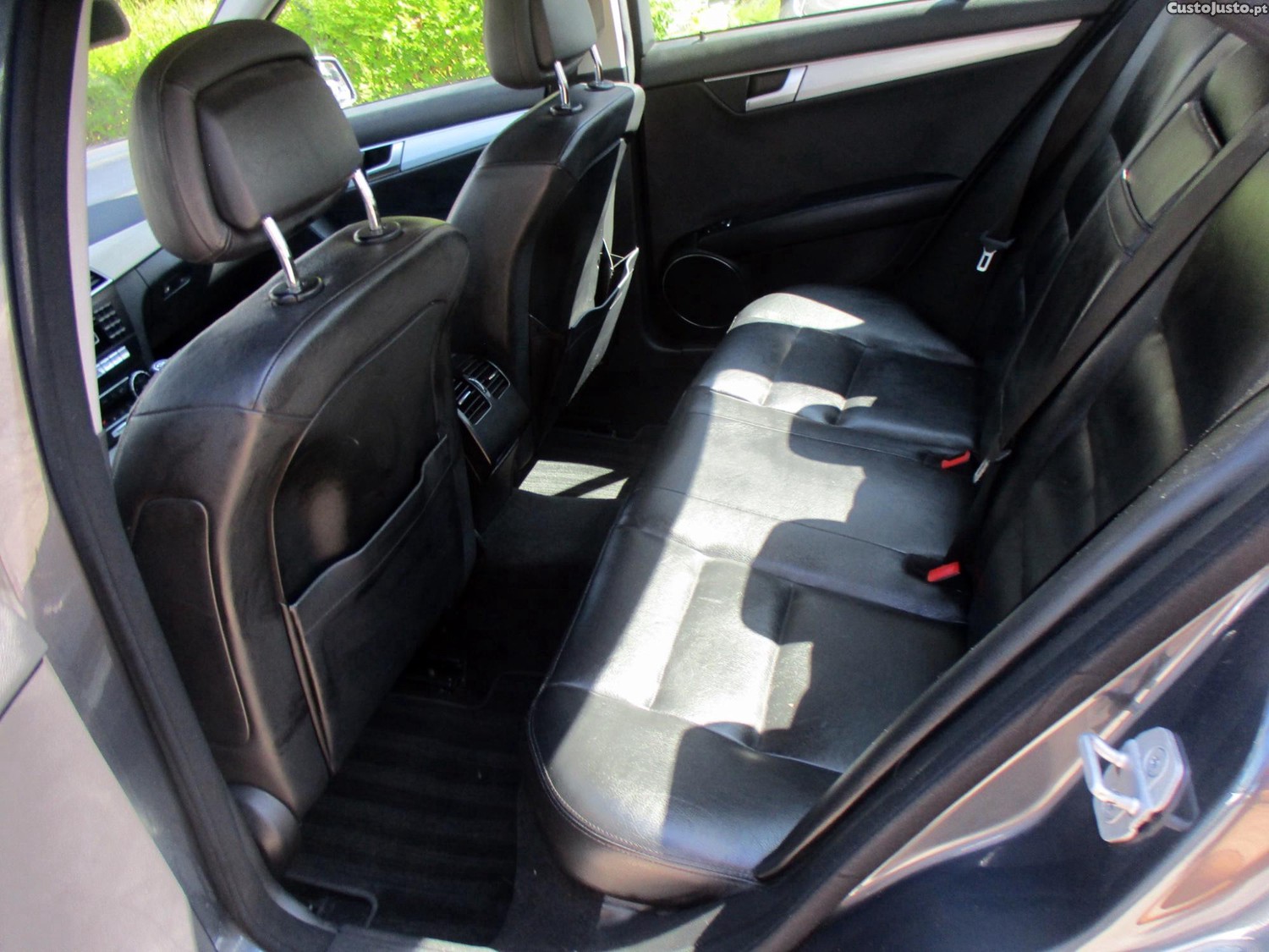 Mercedes-Benz C 220 Cdi — fotografia 5
