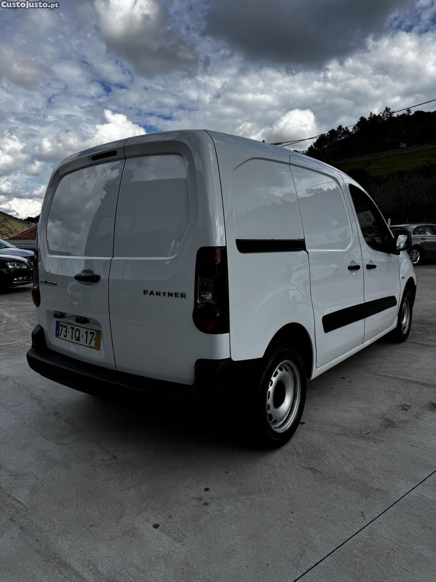Peugeot Partner 1.6 — fotografia 5