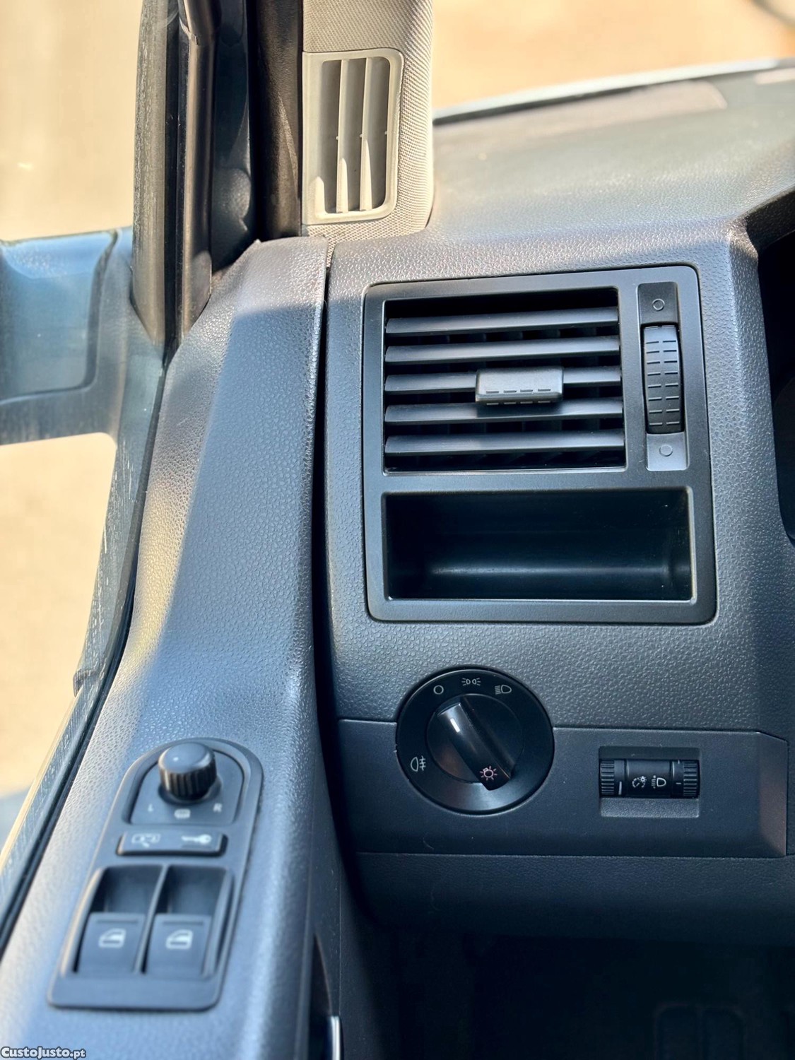Volkswagen Caravelle (Shuttle) — fotografia 9