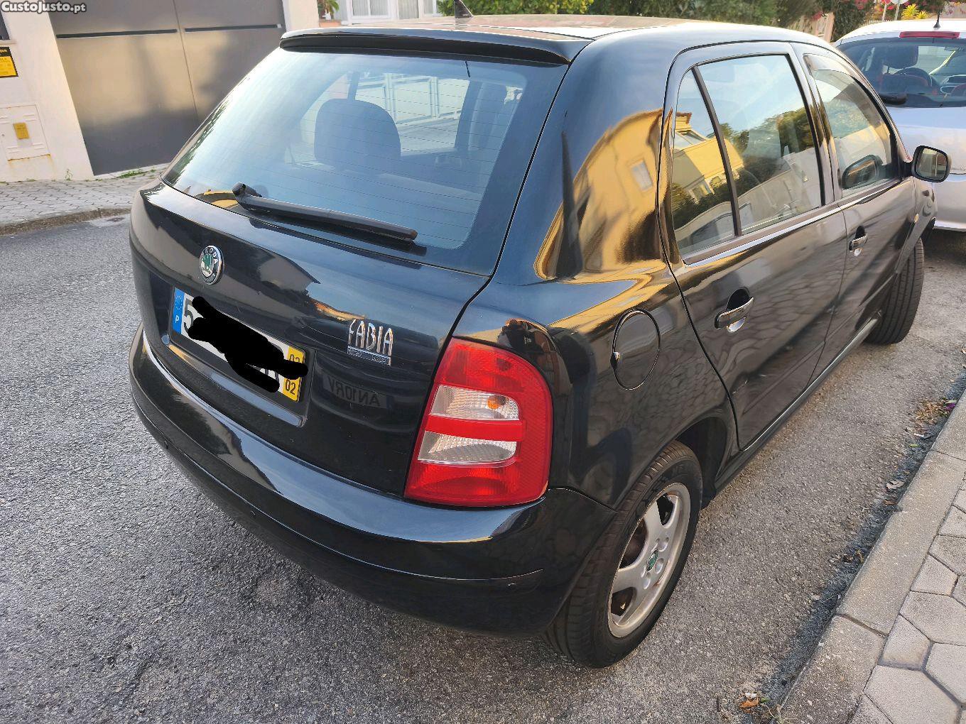 Skoda Fabia 1200 gasolina — photo 2