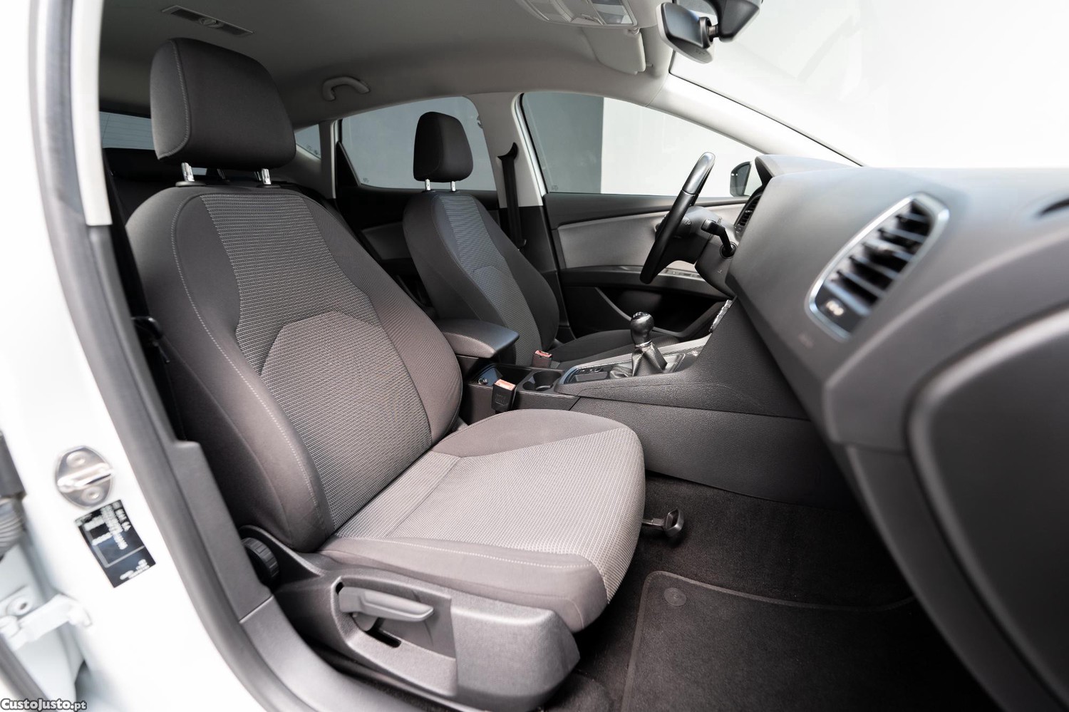 SEAT Leon 1.0 EcoTSI Style — fotografia 19