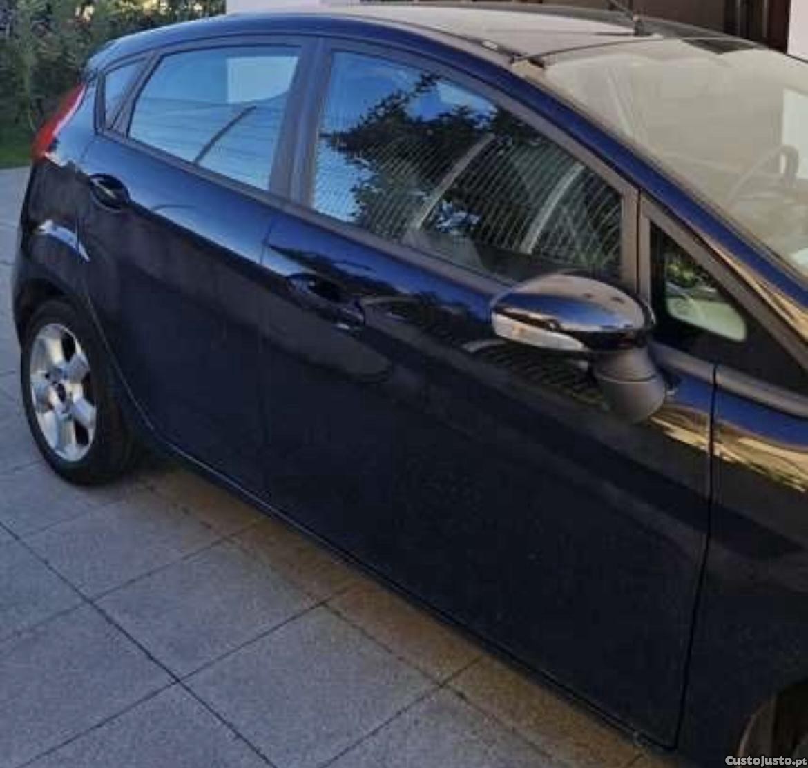 Ford Fiesta 1.25i AC 117.000km — photo 3