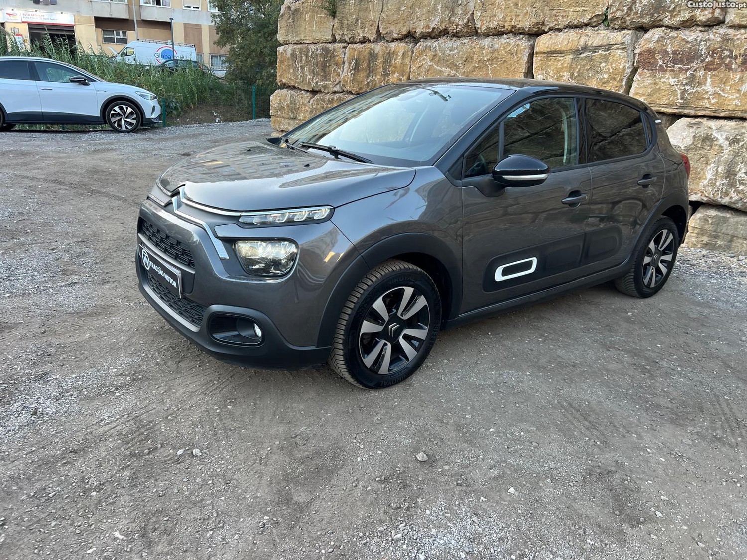 Citroën C3 1.5 BlueHDi Shine — photo 2