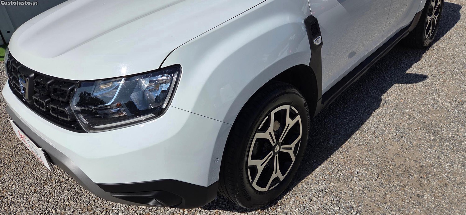 Dacia Duster 1.5Dci Prestige — fotografia 8