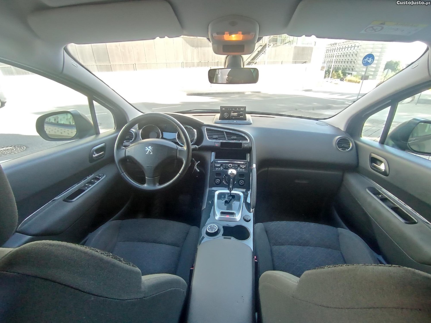 Peugeot 3008 1.6 hdi 120cv caixa automática — fotografia 10