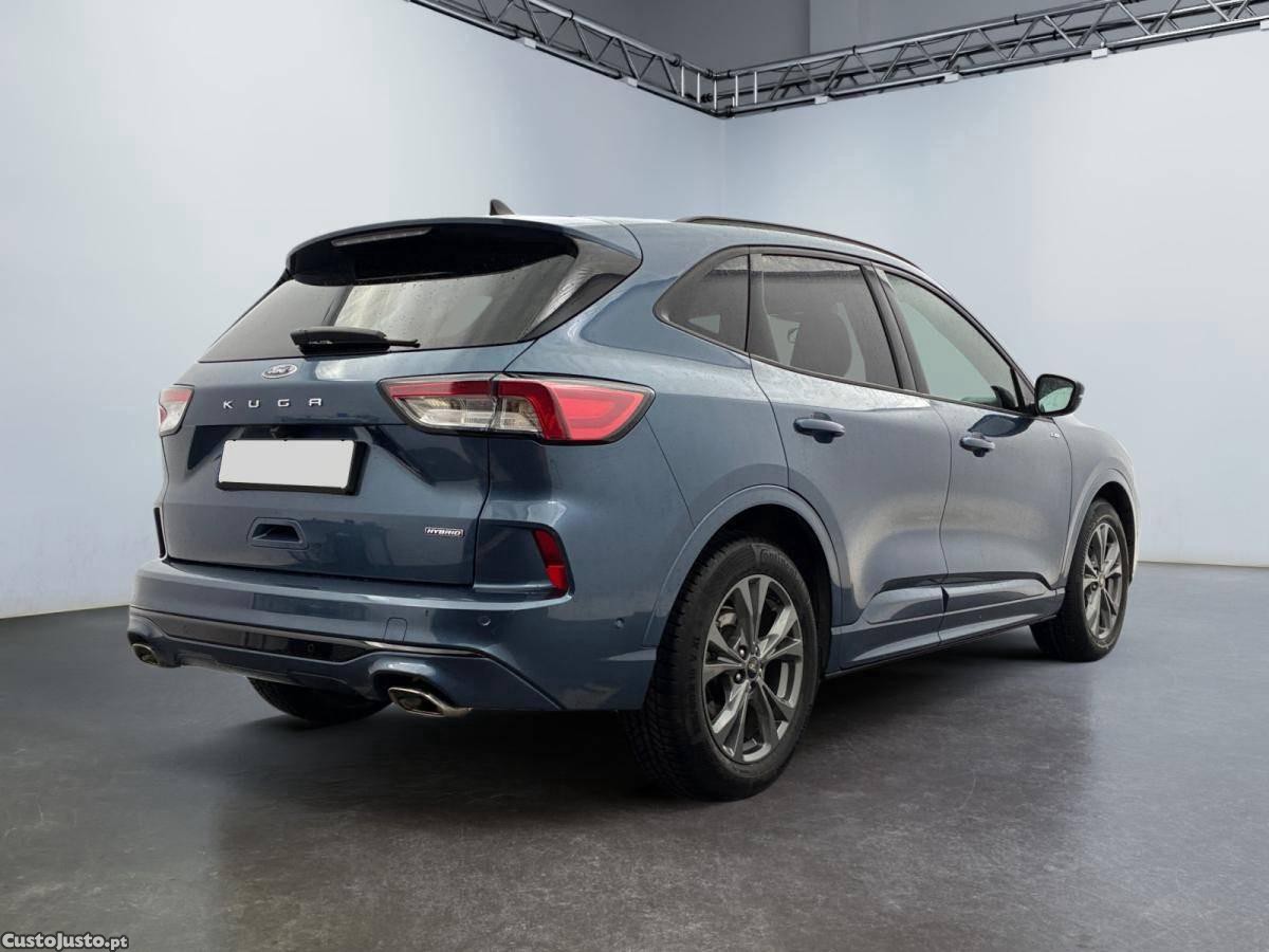 Ford Kuga 2.5 FlexiFuel FHEV ST-Line — fotografia 8