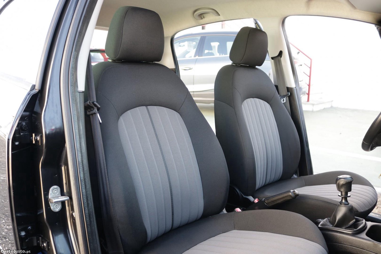 Fiat Punto 1.2 Easy S&S — fotografia 36