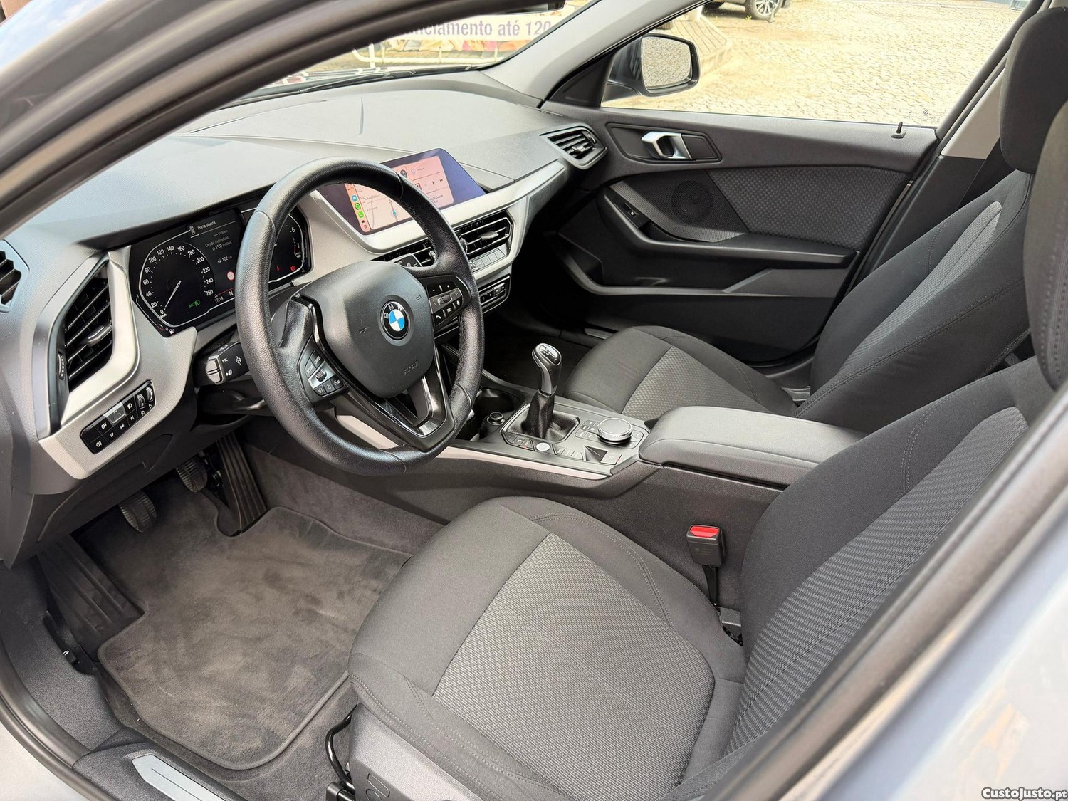BMW 116 i Advantage — fotografia 14