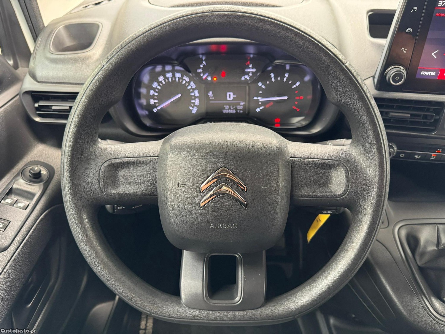 Citroën Berlingo 1.5 BlueHDi M Feel — fotografia 13