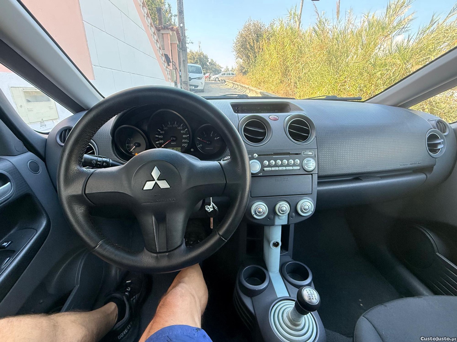 Mitsubishi Colt Muito económico e estimado 2500  1.5 diesel — photo 3