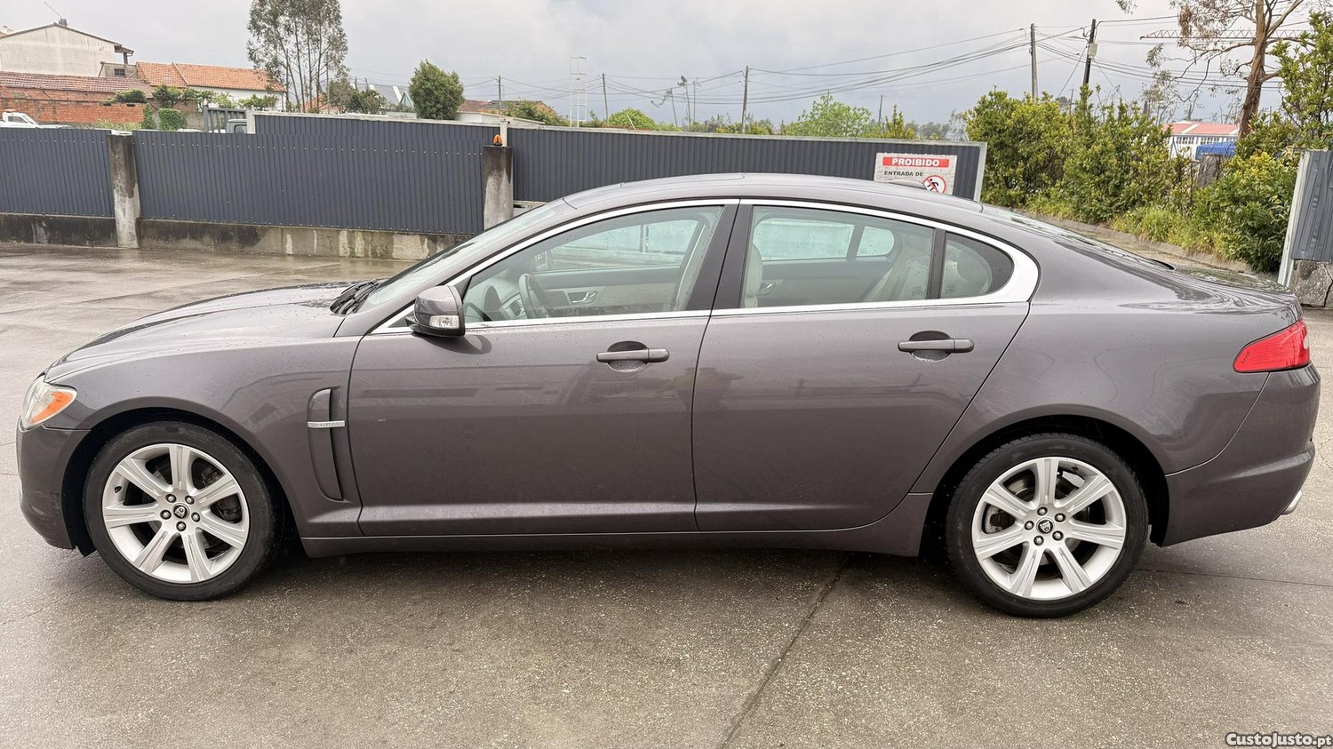 Jaguar XF 2.7 D V6 Luxury Premium de 2008 — fotografia 14