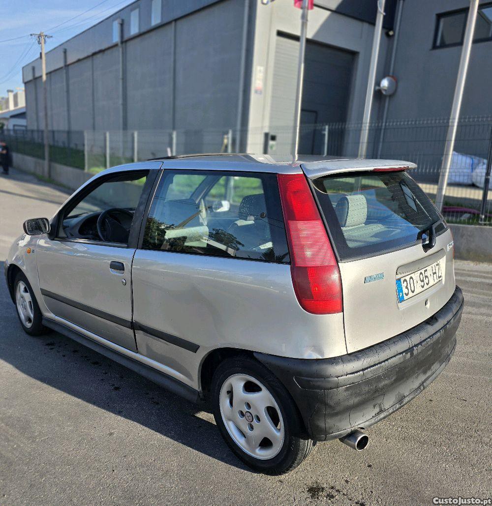 Fiat Punto 75 — photo 4