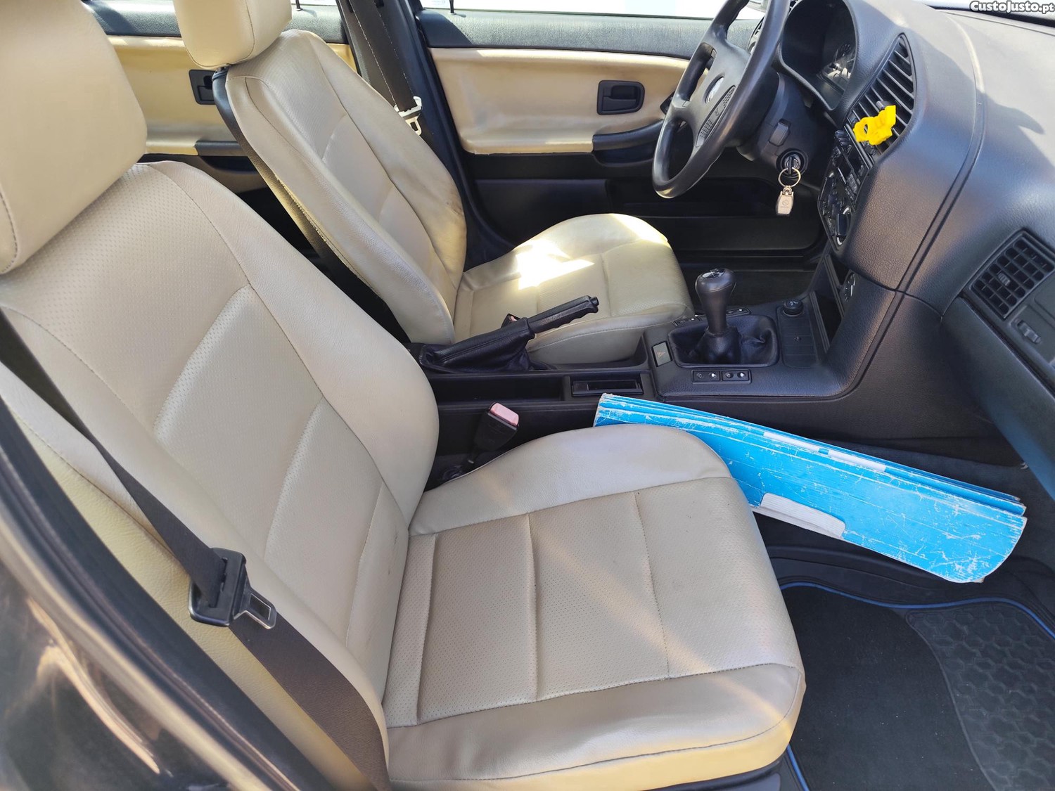 BMW 316 E36 — fotografia 3