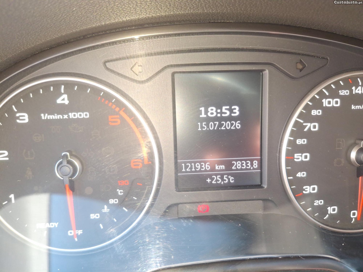 Audi A3 1.6 Tdi Sportback S Line — fotografia 6