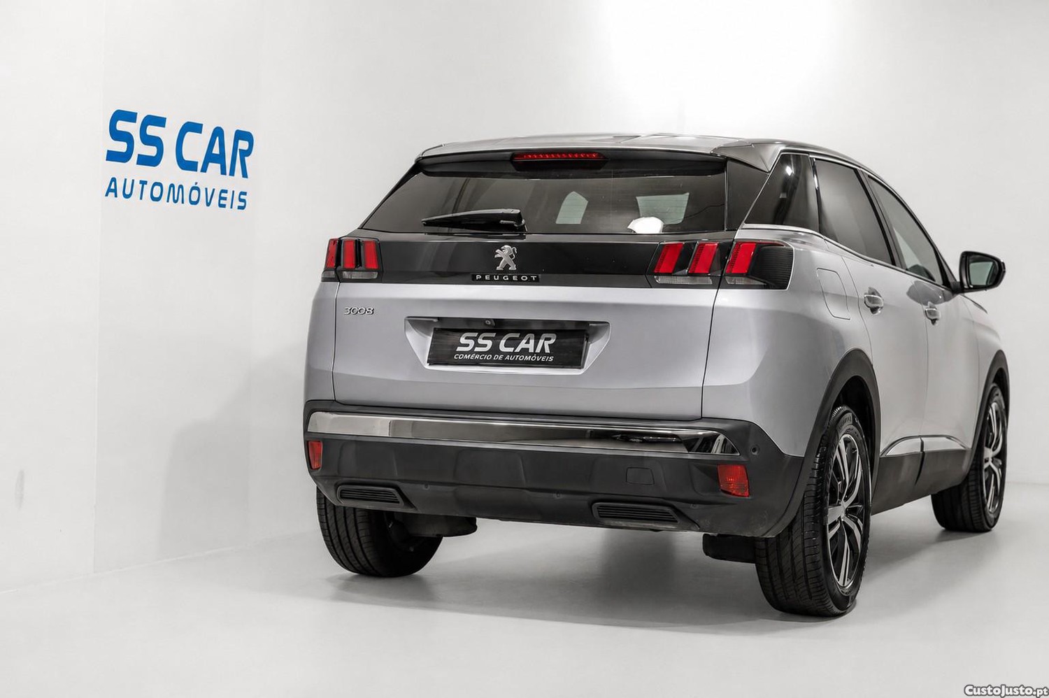 Peugeot 3008 1.2 PureTech Allure — fotografia 19