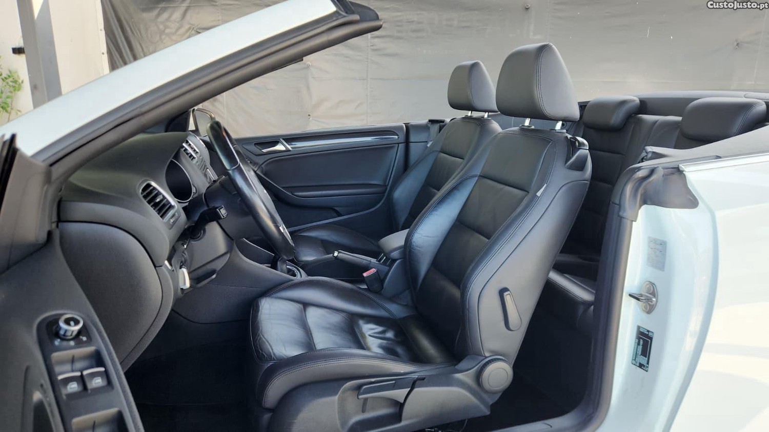 Volkswagen Golf Cabriolet 1.6 TDI — fotografia 4