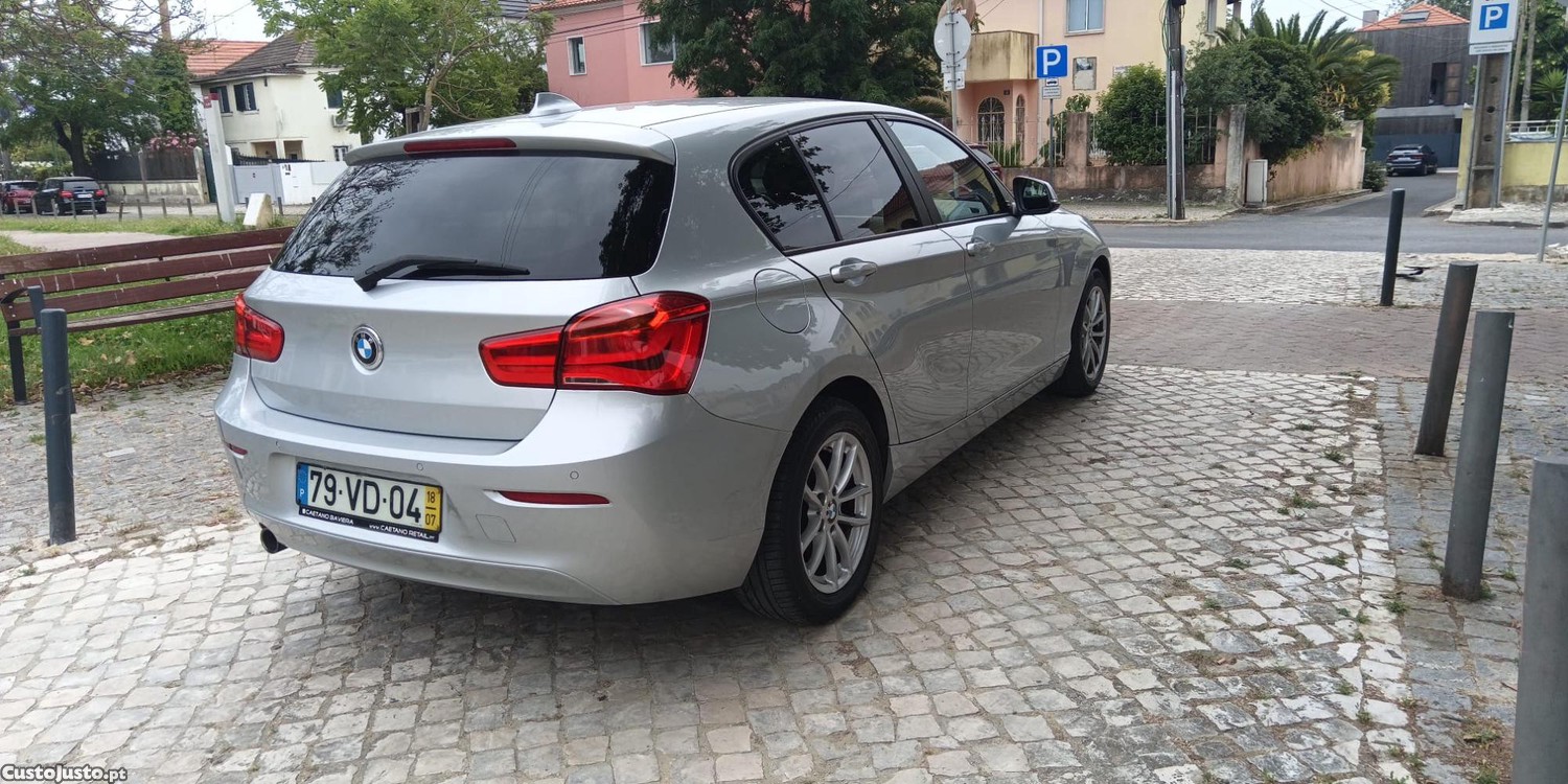 BMW 116 efficient dynamics — fotografia 6