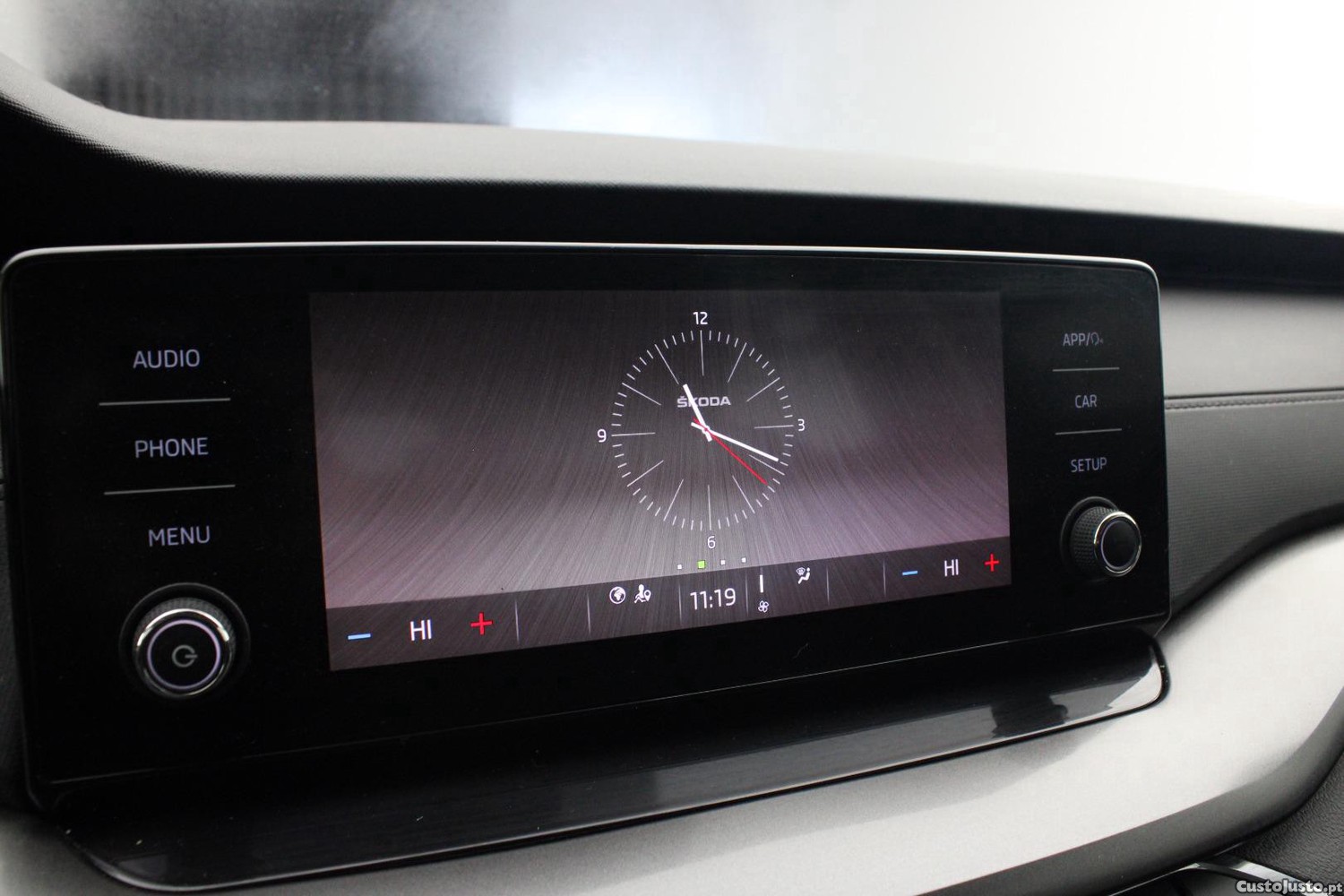 Skoda Octavia BREAK 2.0 TDI AMBITION — fotografia 18
