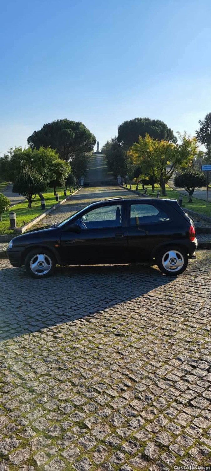 Opel Corsa 1.5TD — fotografia 7