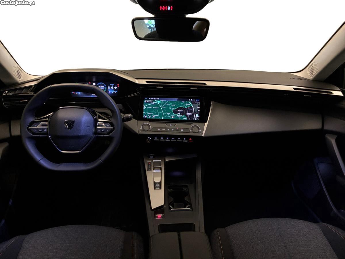 Peugeot 308 SW Hybrid Style e-DCS6 — fotografia 6