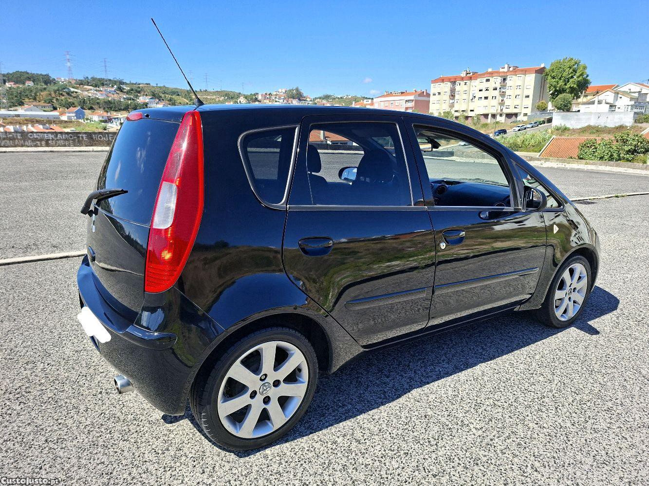 Mitsubishi Colt 1.1i Inform 75cv AC — fotografia 7