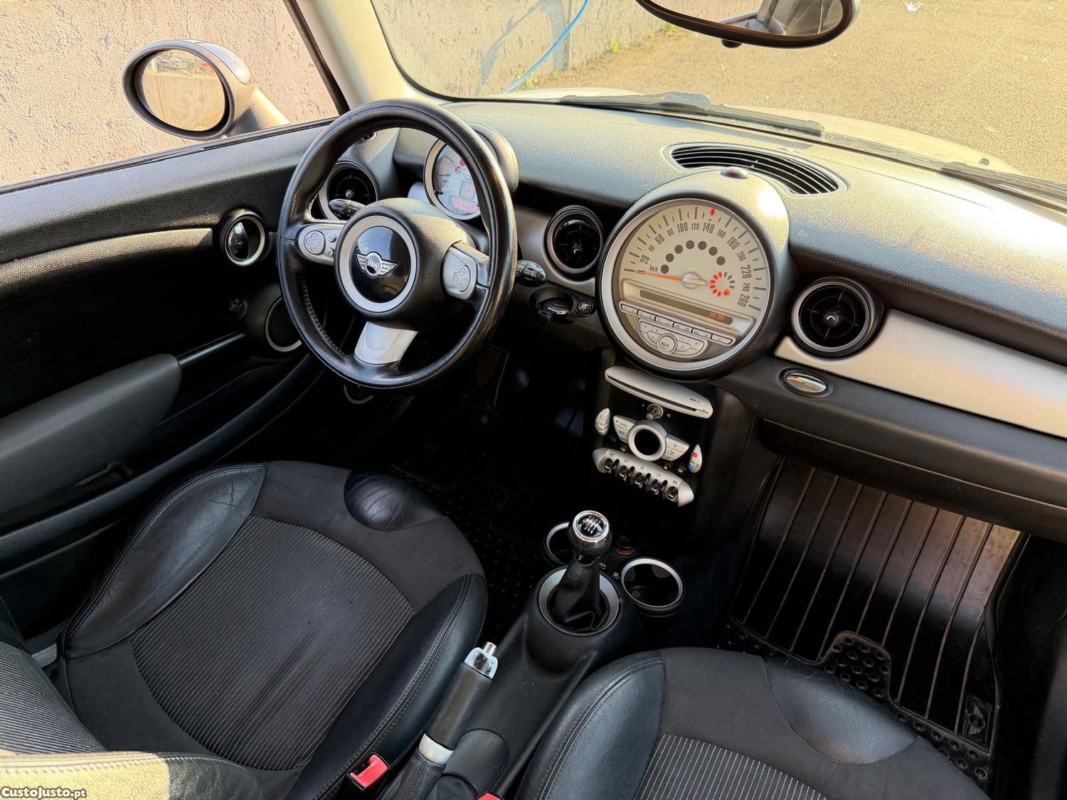 MINI Cooper 1.6D 110Cv — fotografia 6