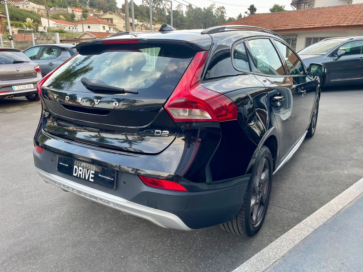 Volvo V40 Cross Country 2.0 D2 Momentum — fotografia 10