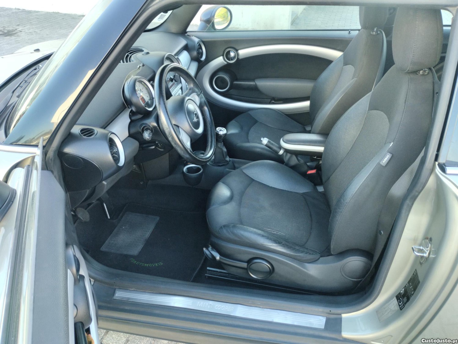 MINI Cooper Diesel 1.6 HDi 110cv Estimado! — photo 5