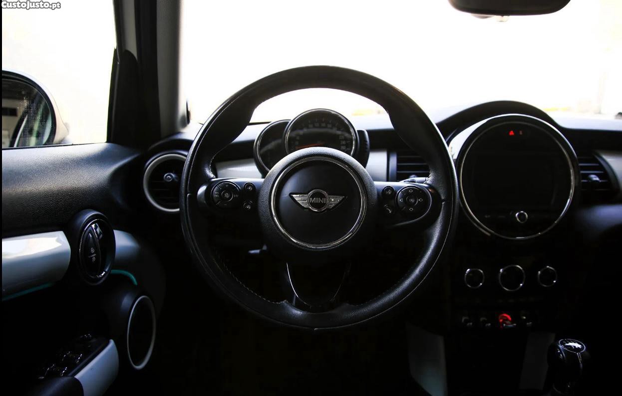 MINI Cooper SD — fotografia 3