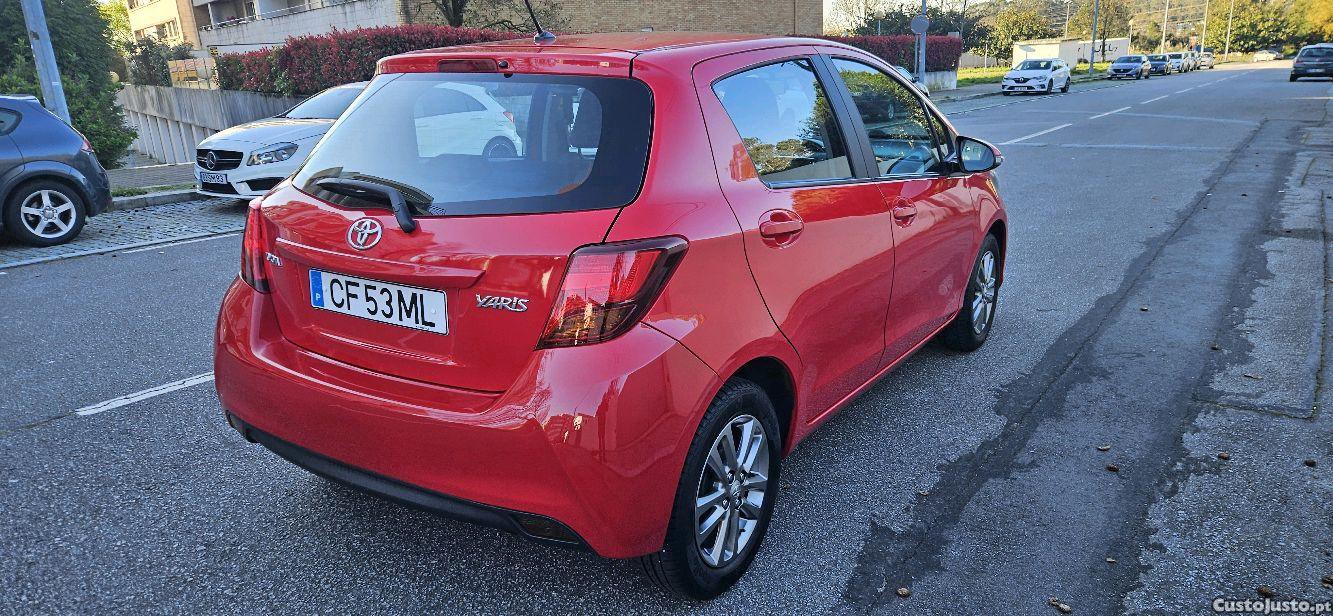 Toyota Yaris 1.33 Comfort — fotografia 6