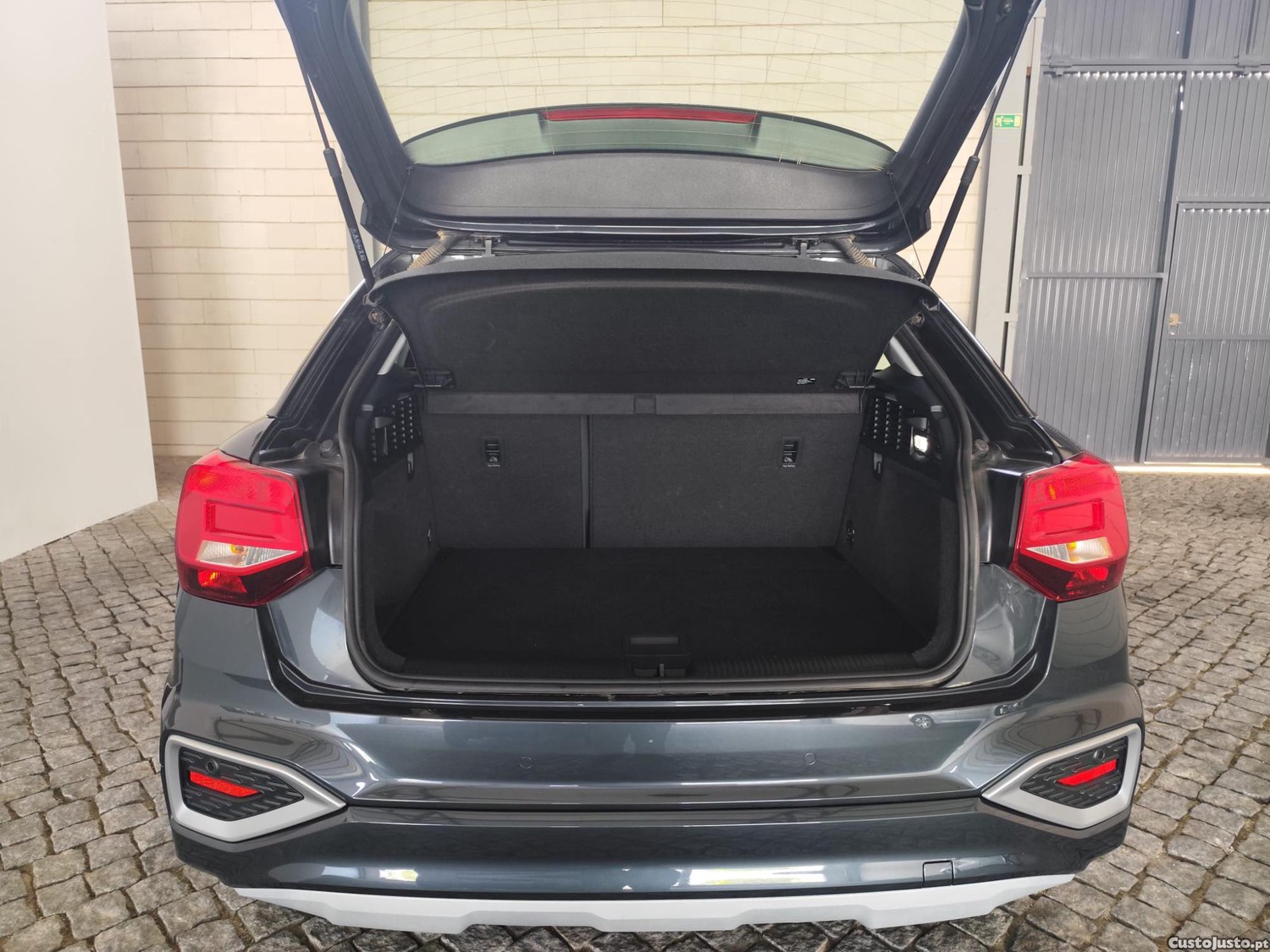 Audi Q2 30 TFSI Advanced — fotografia 10
