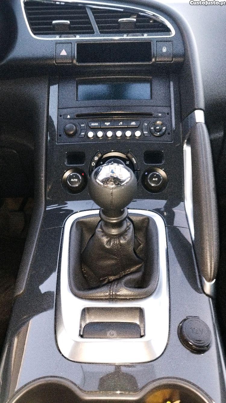 Peugeot 3008 style 1.6 Hdi — fotografia 8