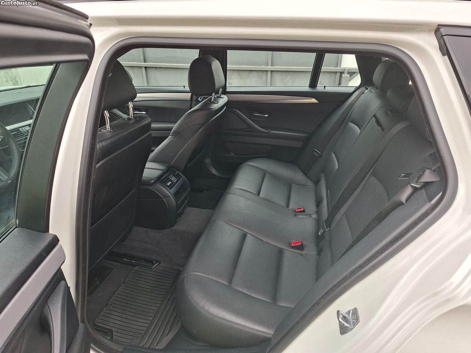BMW 520 PackM — photo 4