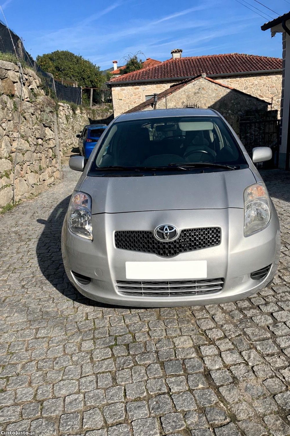 Toyota Yaris 1.0 — fotografia 8