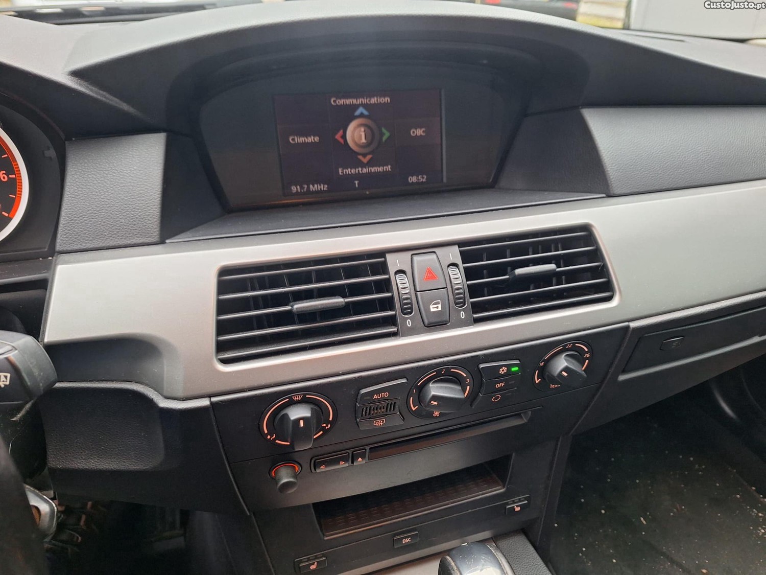 BMW 525 i — fotografia 4