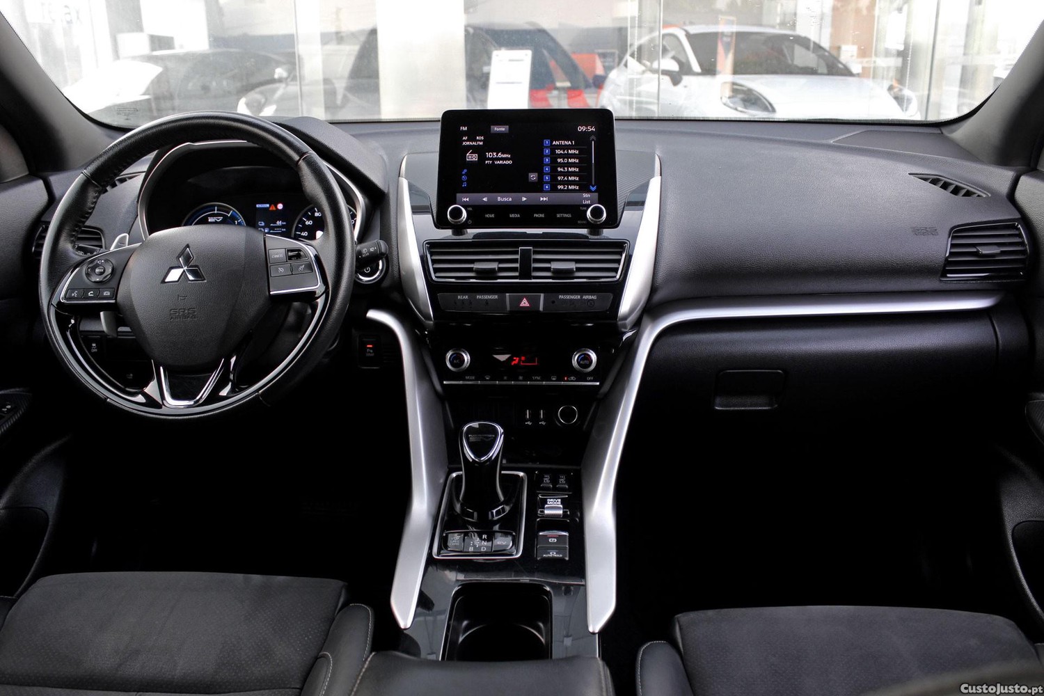 Mitsubishi Eclipse Cross 2.4 PHEV eMotion — fotografia 8