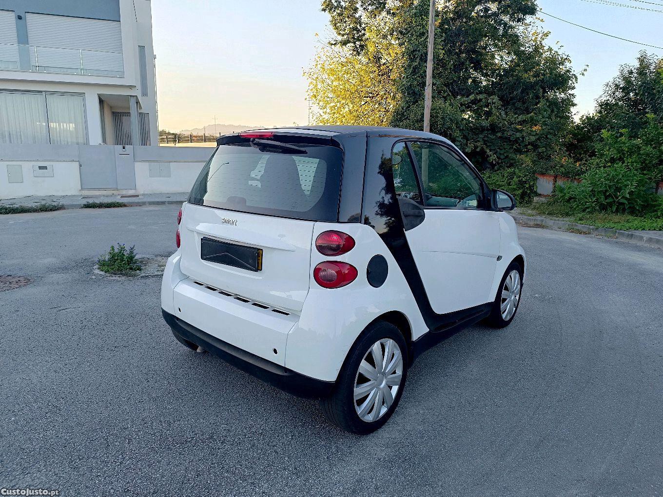 Smart ForTwo 451 DIESEL 2010 EXCELENTE ESTADO — photo 5