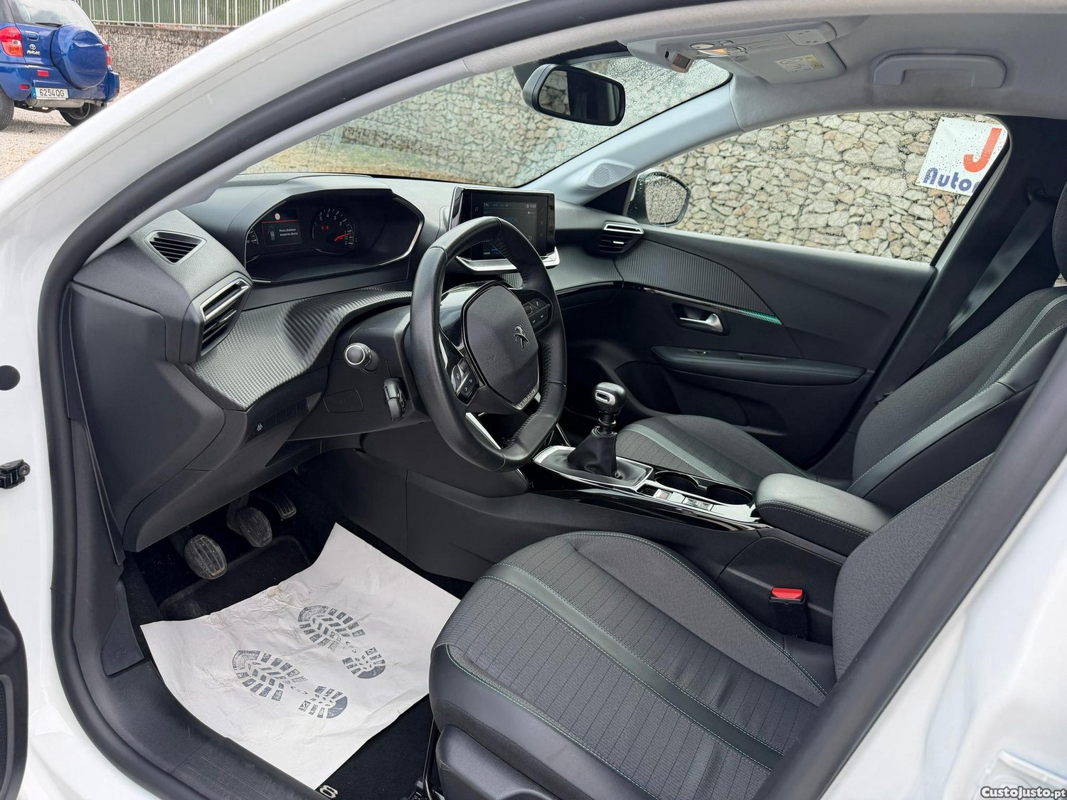 Peugeot 208 1.2 PureTech Allure — fotografia 7