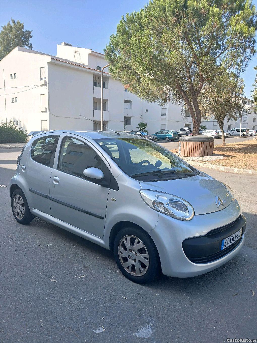 Citroën C1 1.4 — fotografia 9