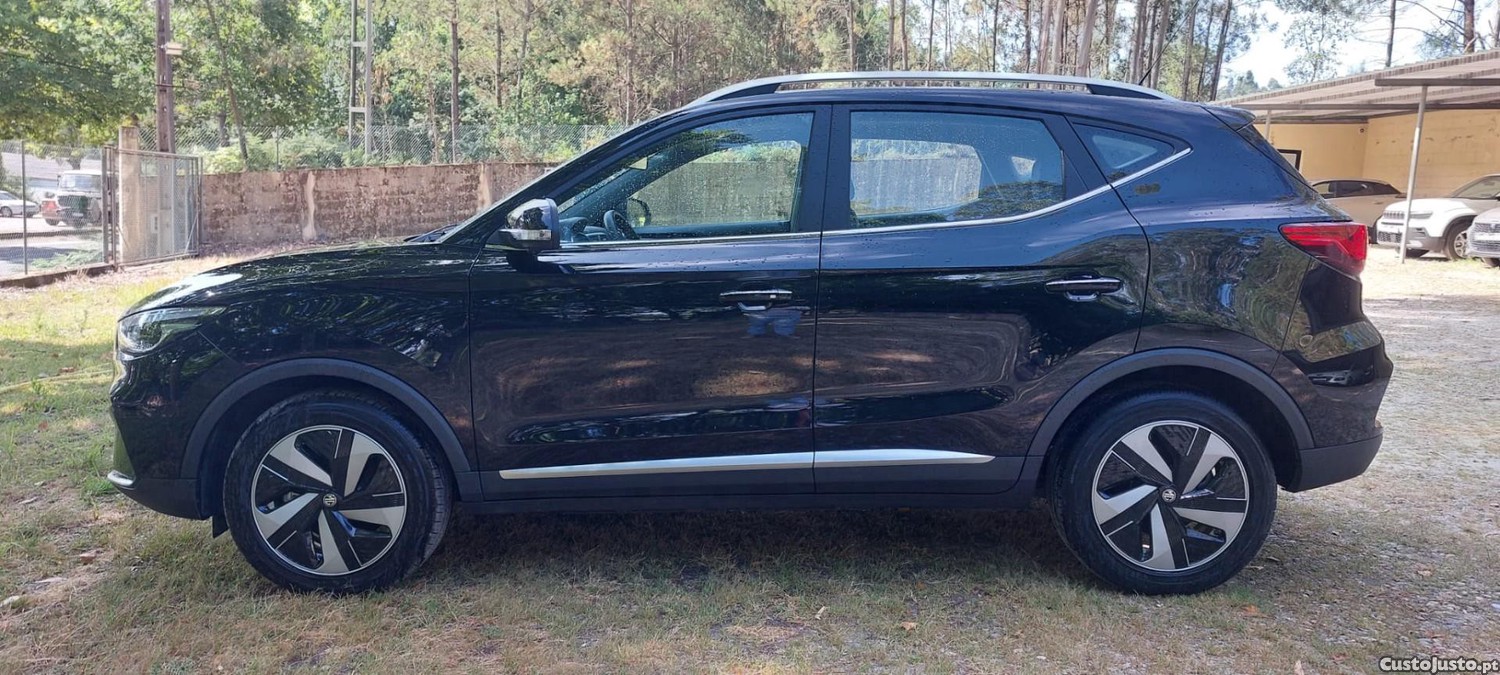 MG ZS EV 50.3 kWh Luxury — fotografia 4