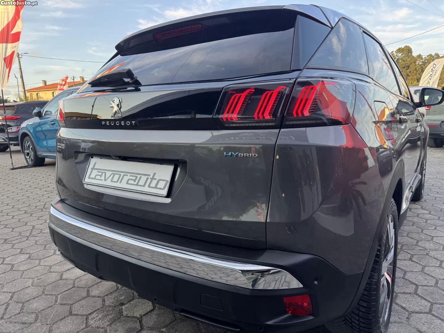 Peugeot 3008 1.6 hybrid allure pack e-eat8 — fotografia 4