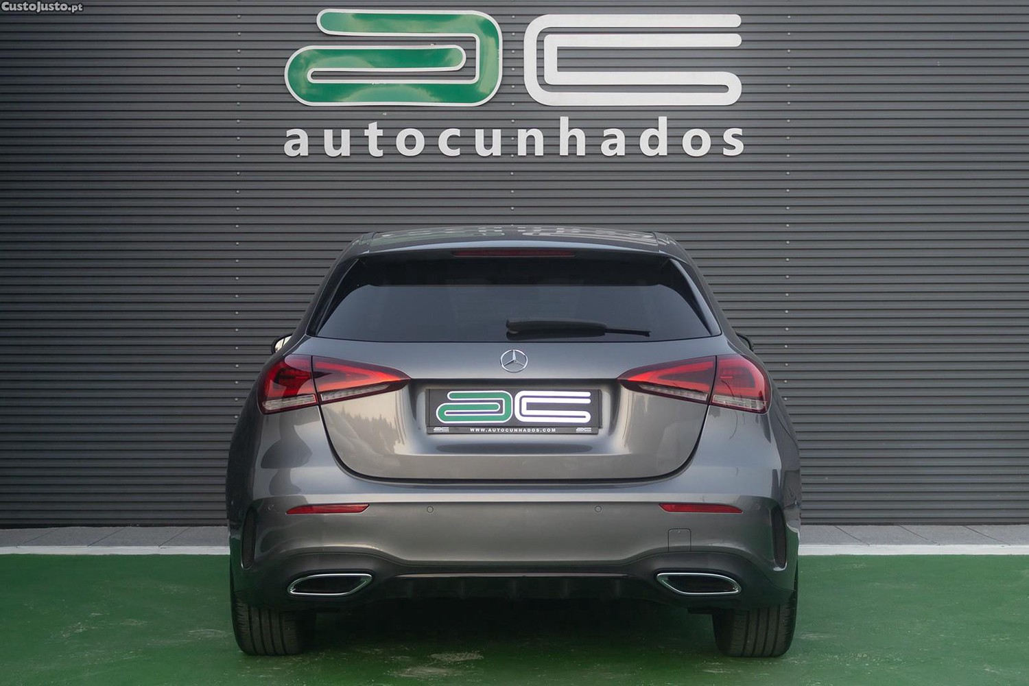 Mercedes-Benz A 180 d AMG Line Aut. — fotografia 19