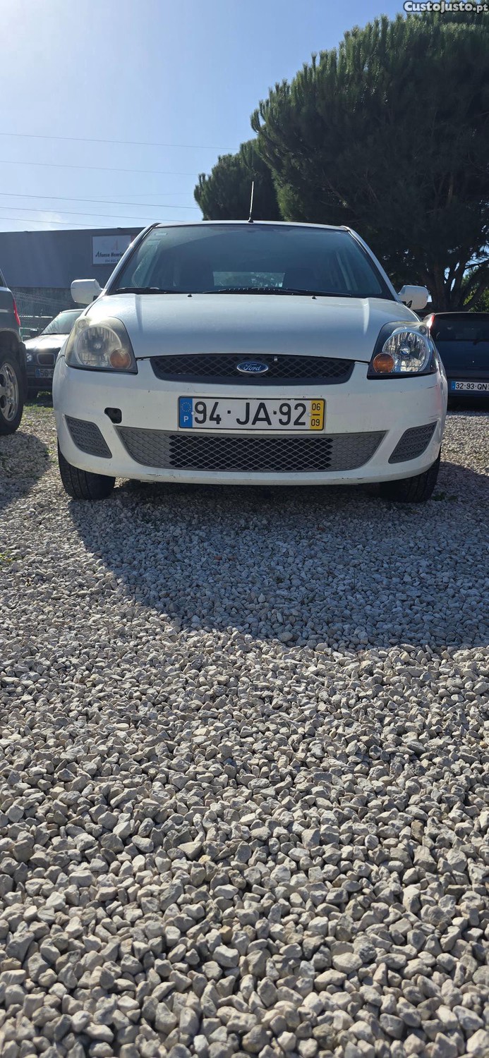 Ford Fiesta 1.4 Tdci Sportvan (Iv) 144.000km's — photo 2