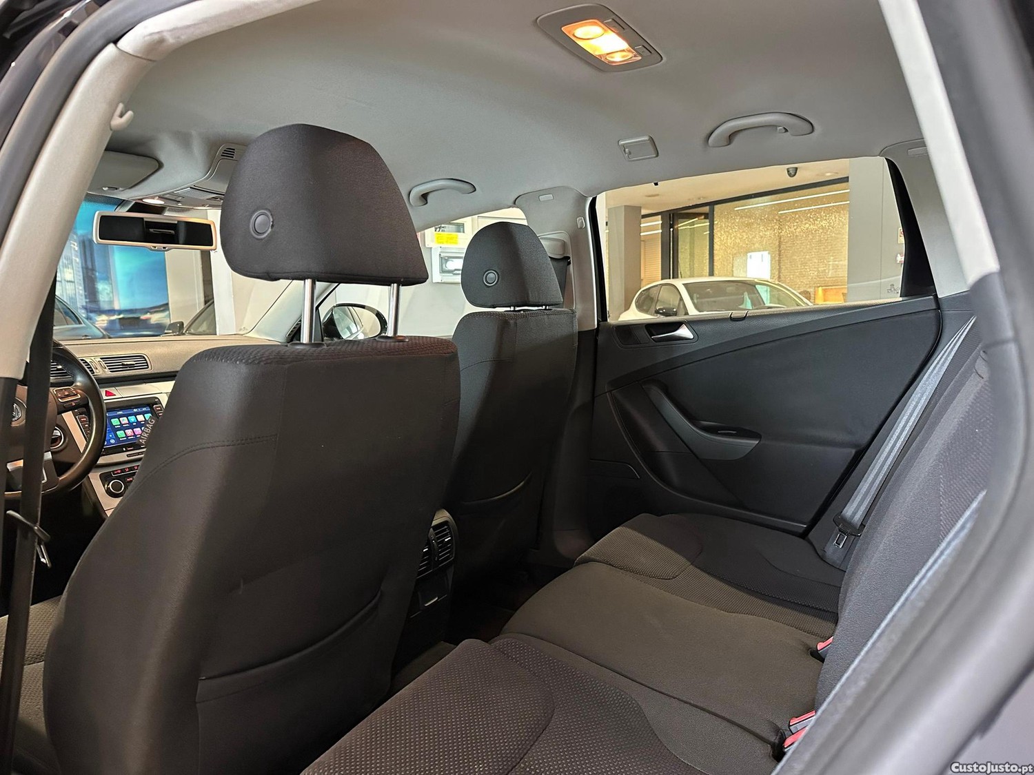 Volkswagen Passat 1.6 TDI Confortline BM — fotografia 7